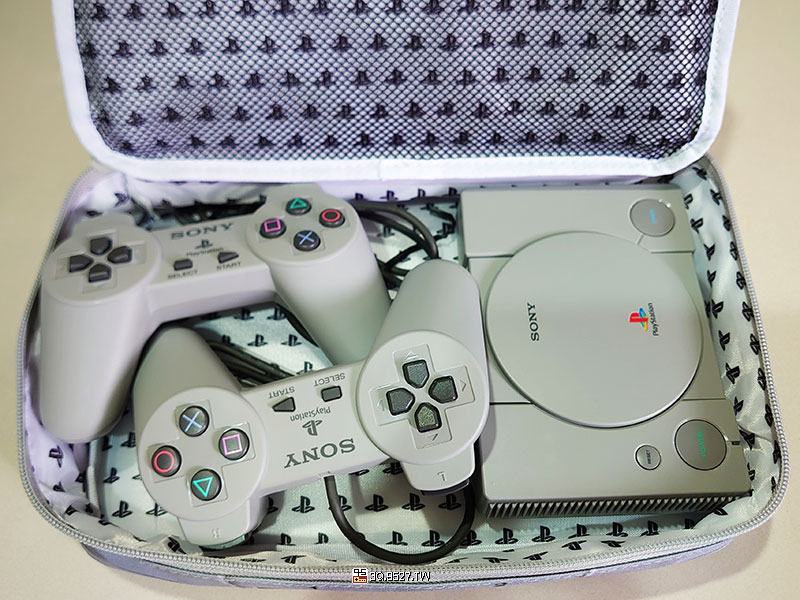 日本寶島社初代PlayStation原尺寸收納包開箱